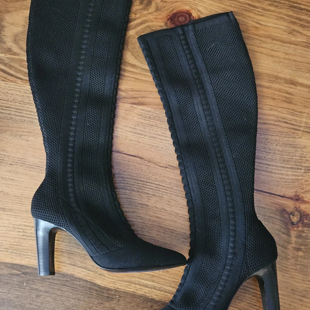 Charles David Black Stretch Textured Heeled Knee Boots - Picture 1 of 7